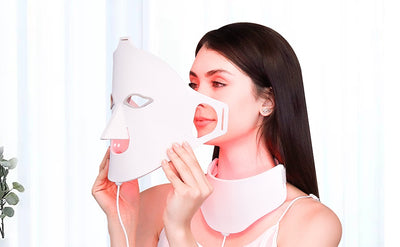 HOW RED LIGHT THERAPY REVIVES DULL SKIN